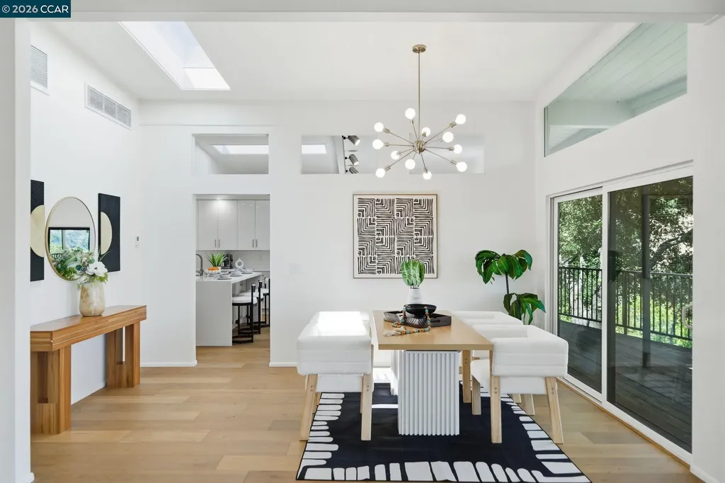 233 Melody Lane Orinda CA 94563