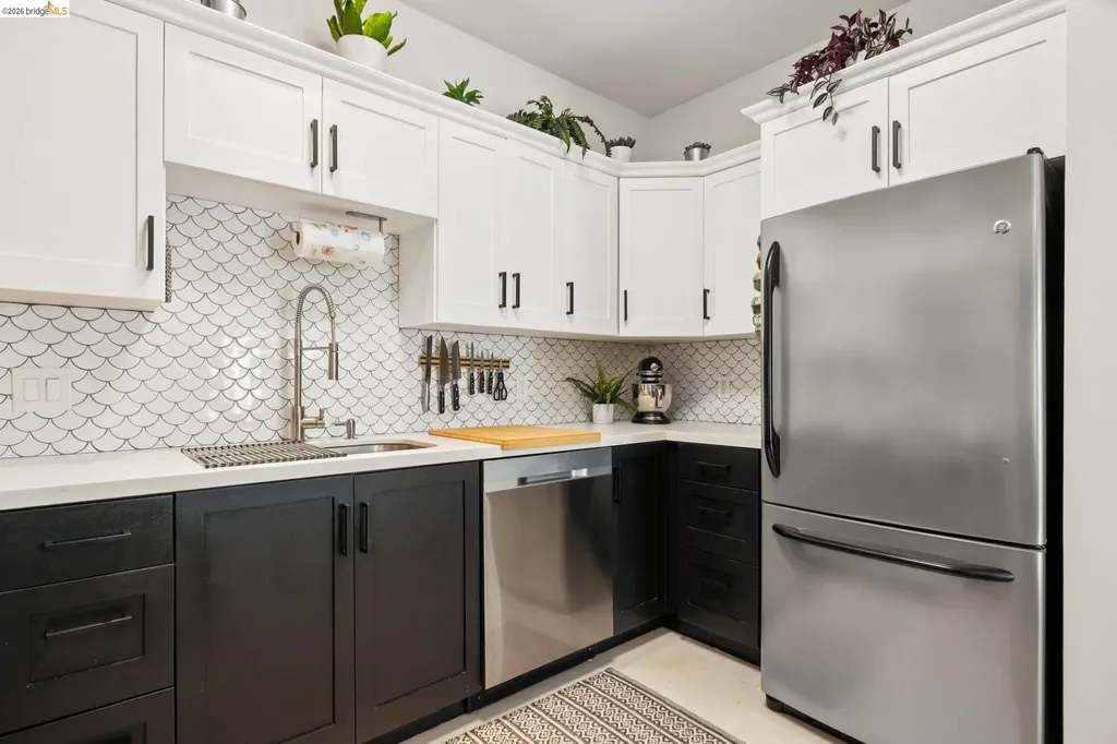 574 48th Street Oakland CA 94609