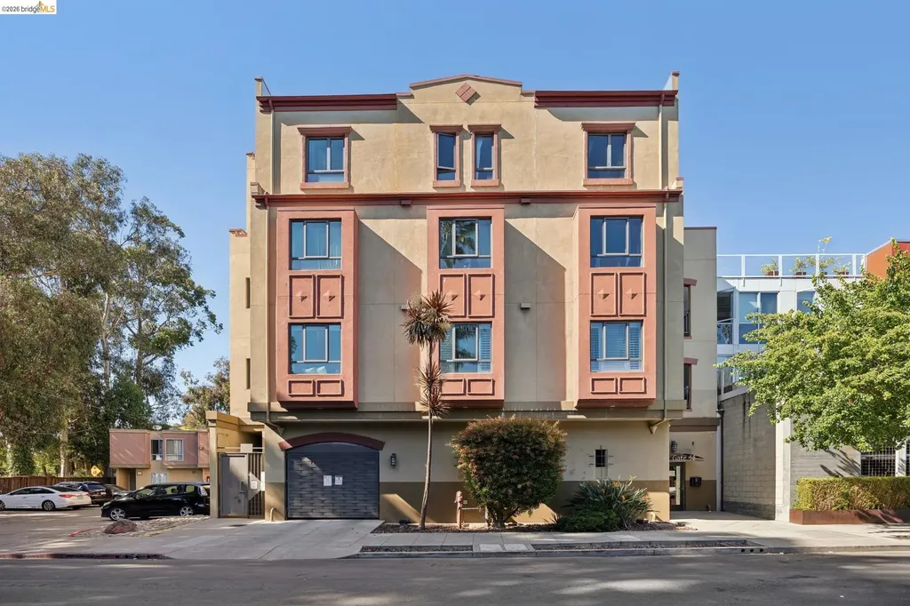 574 48th Street Oakland CA 94609