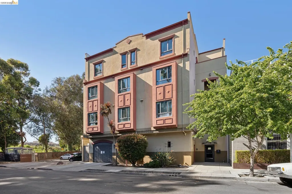 574 48th Street Oakland CA 94609