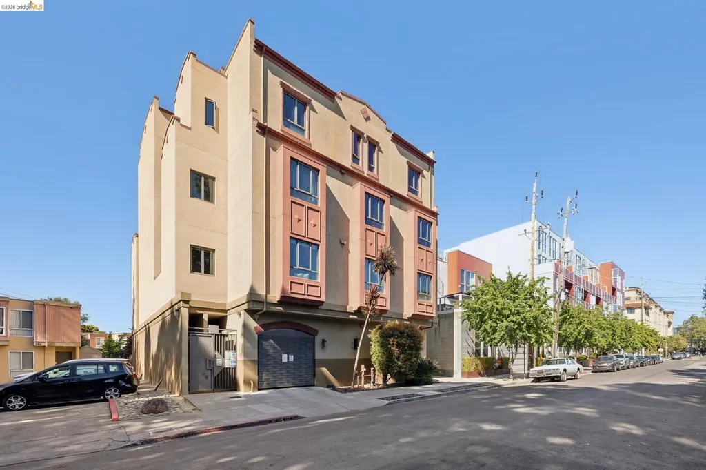 574 48th Street Oakland CA 94609