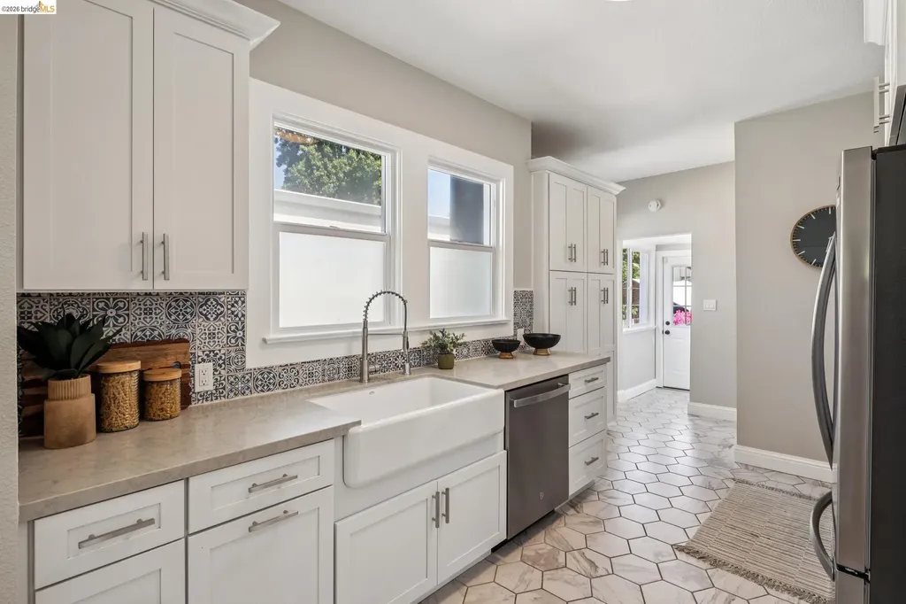 1108 Dwight Way Berkeley CA 94702