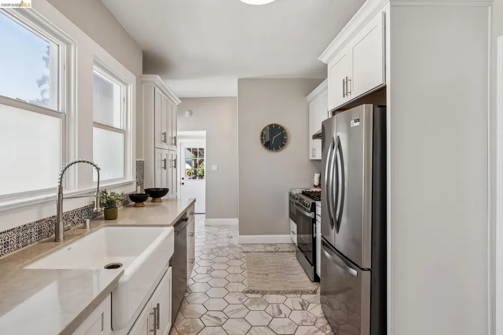 1108 Dwight Way Berkeley CA 94702