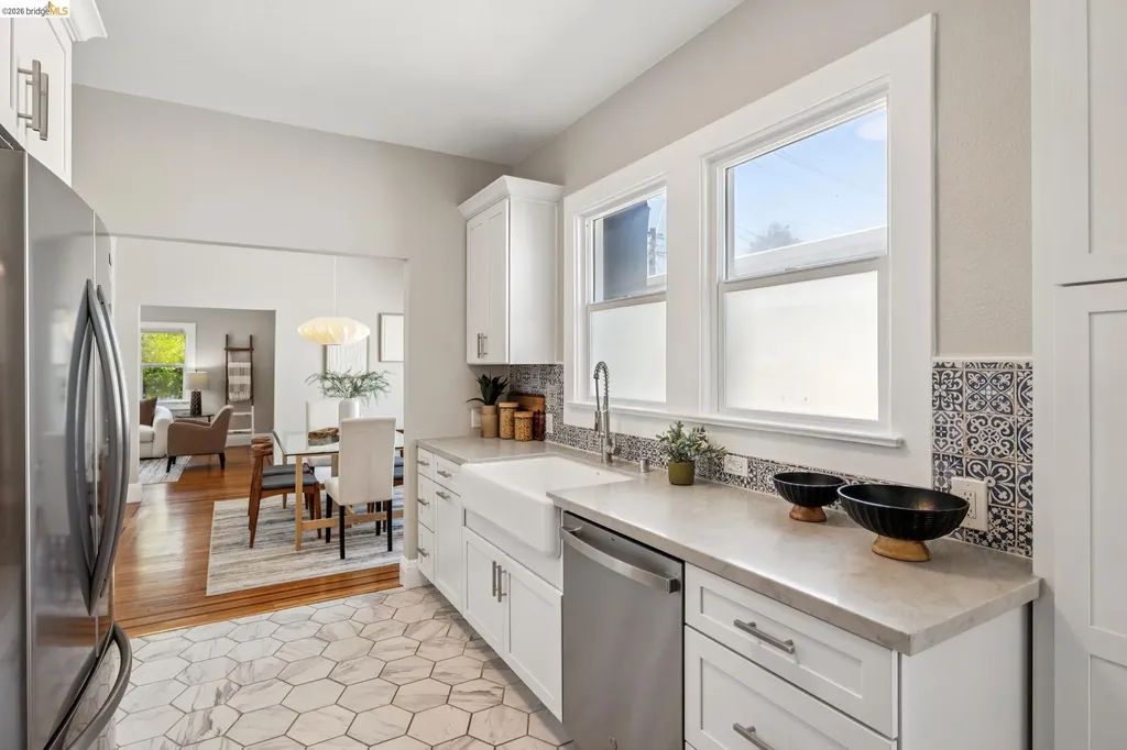 1108 Dwight Way Berkeley CA 94702