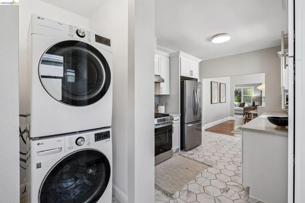 1108 Dwight Way Berkeley CA 94702