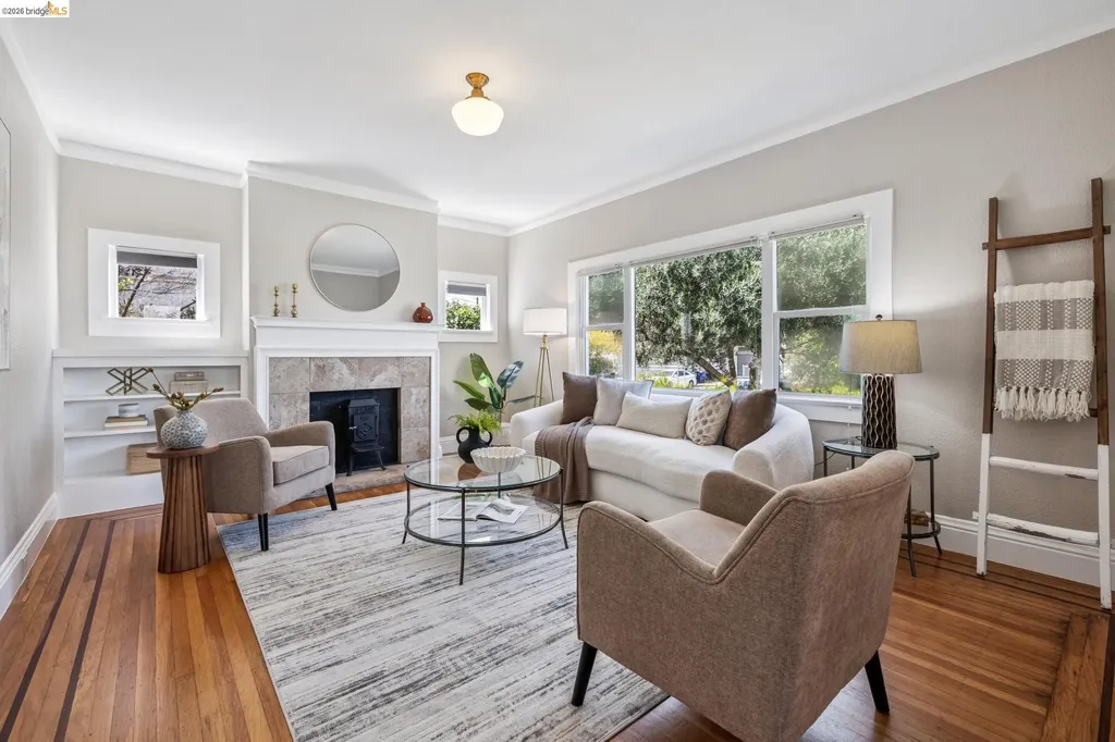 1108 Dwight Way Berkeley CA 94702
