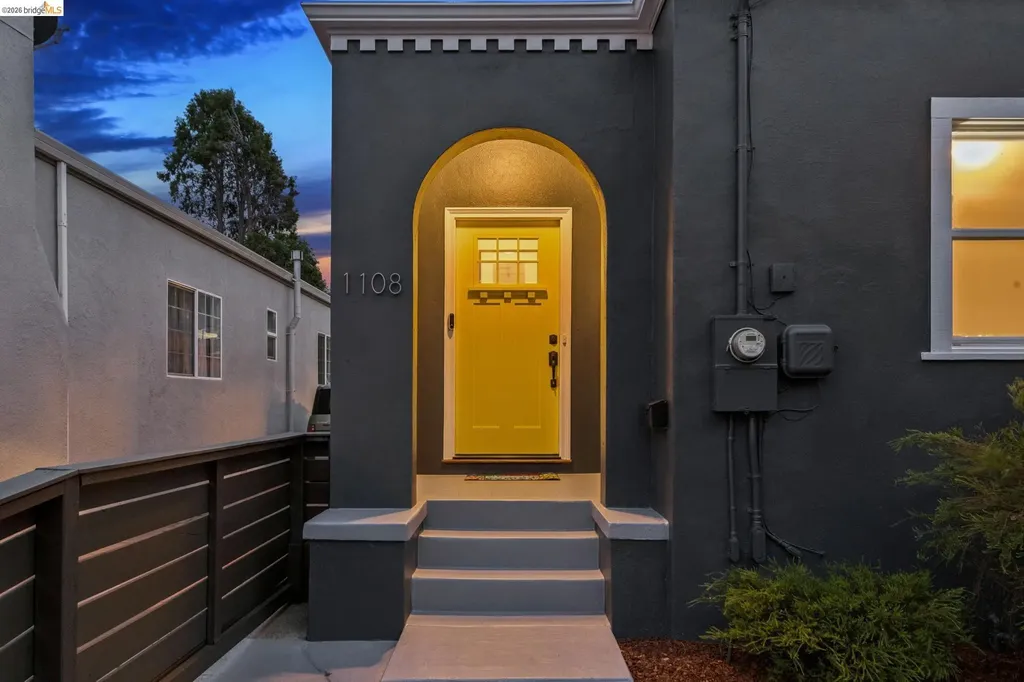 1108 Dwight Way Berkeley CA 94702