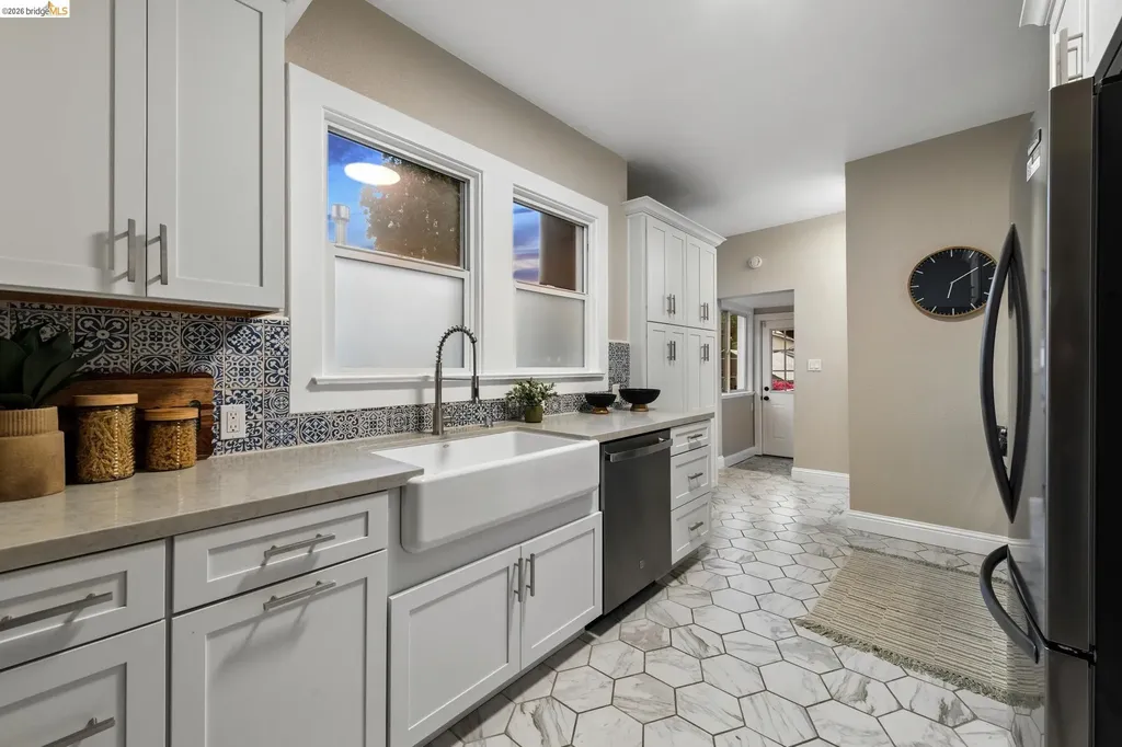 1108 Dwight Way Berkeley CA 94702