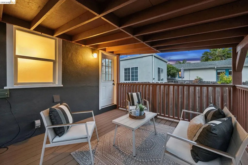 1108 Dwight Way Berkeley CA 94702