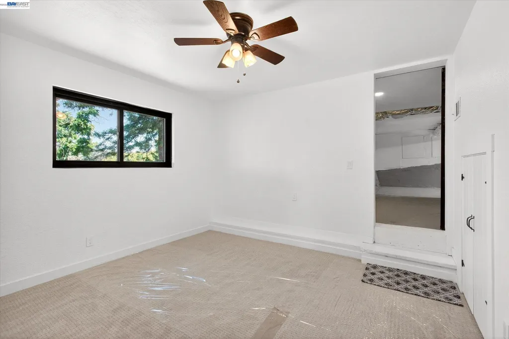 3280 Ohlone Way Hayward CA 94541