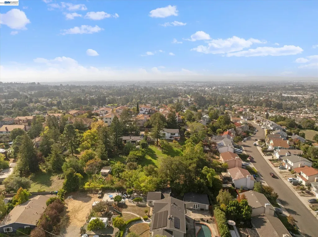 3280 Ohlone Way Hayward CA 94541