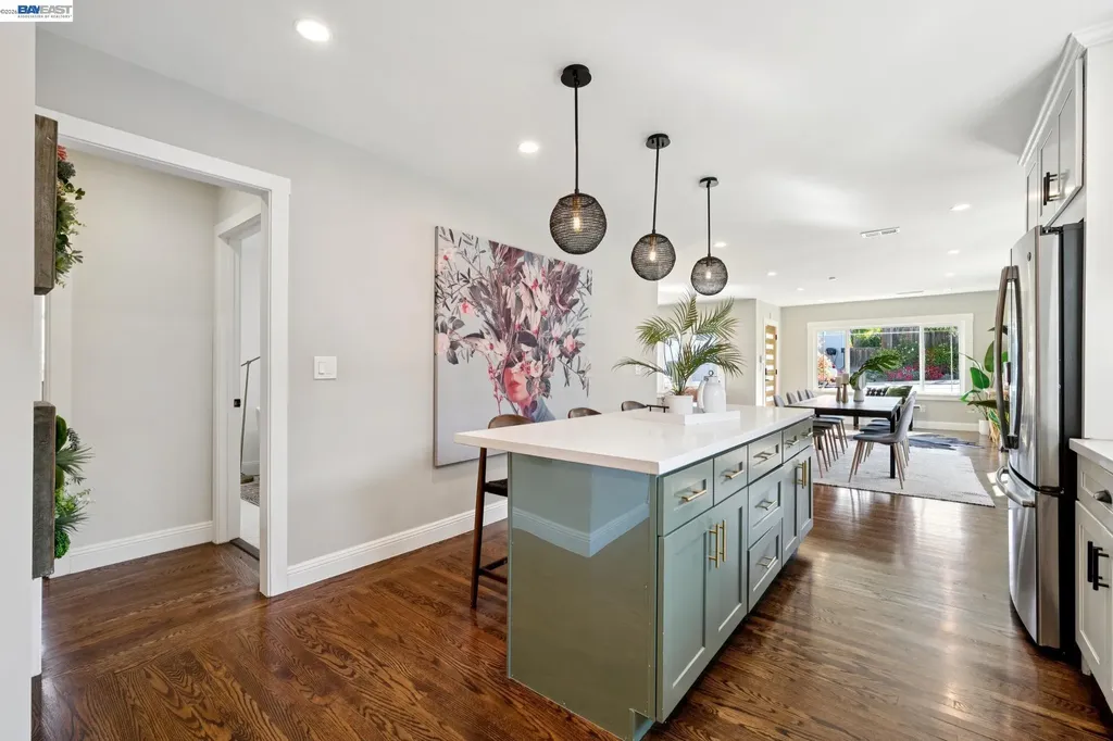 5161 Trask Street Oakland CA 94601