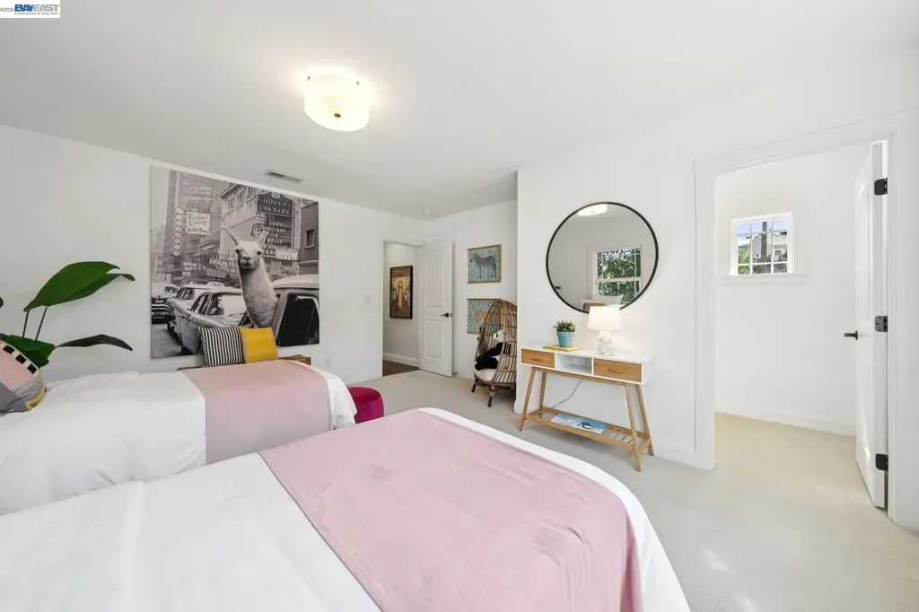 5161 Trask Street Oakland CA 94601