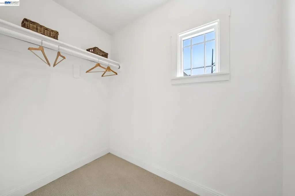 5161 Trask Street Oakland CA 94601