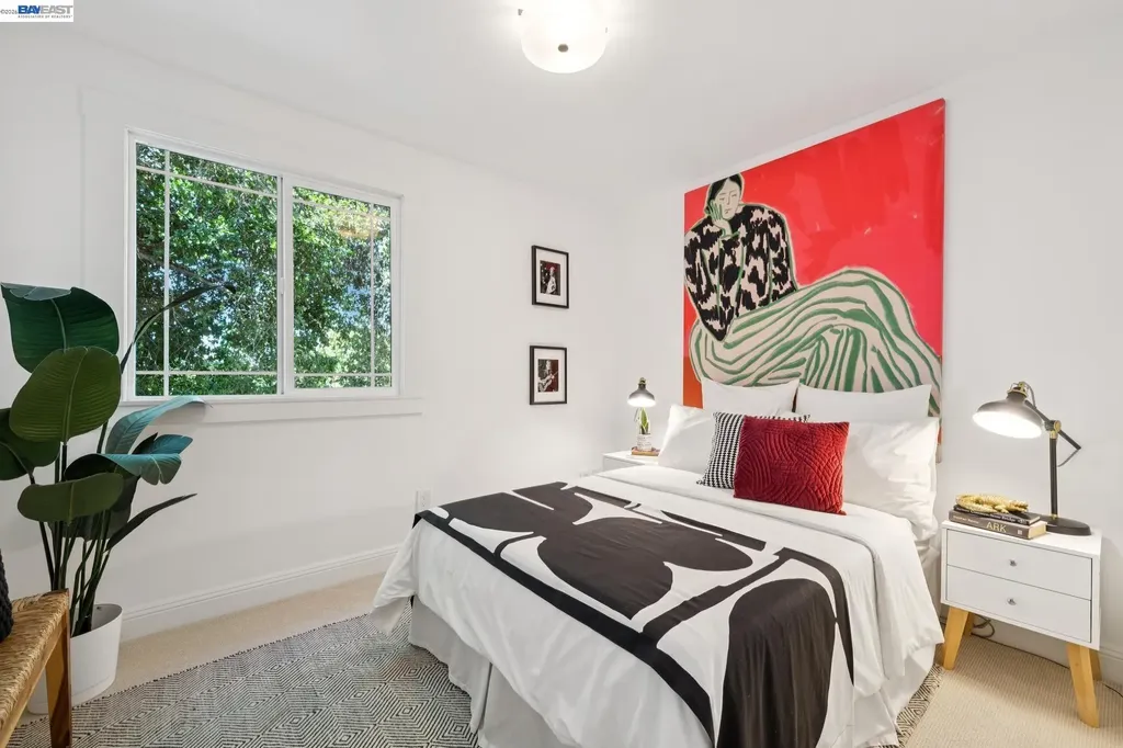 5161 Trask Street Oakland CA 94601