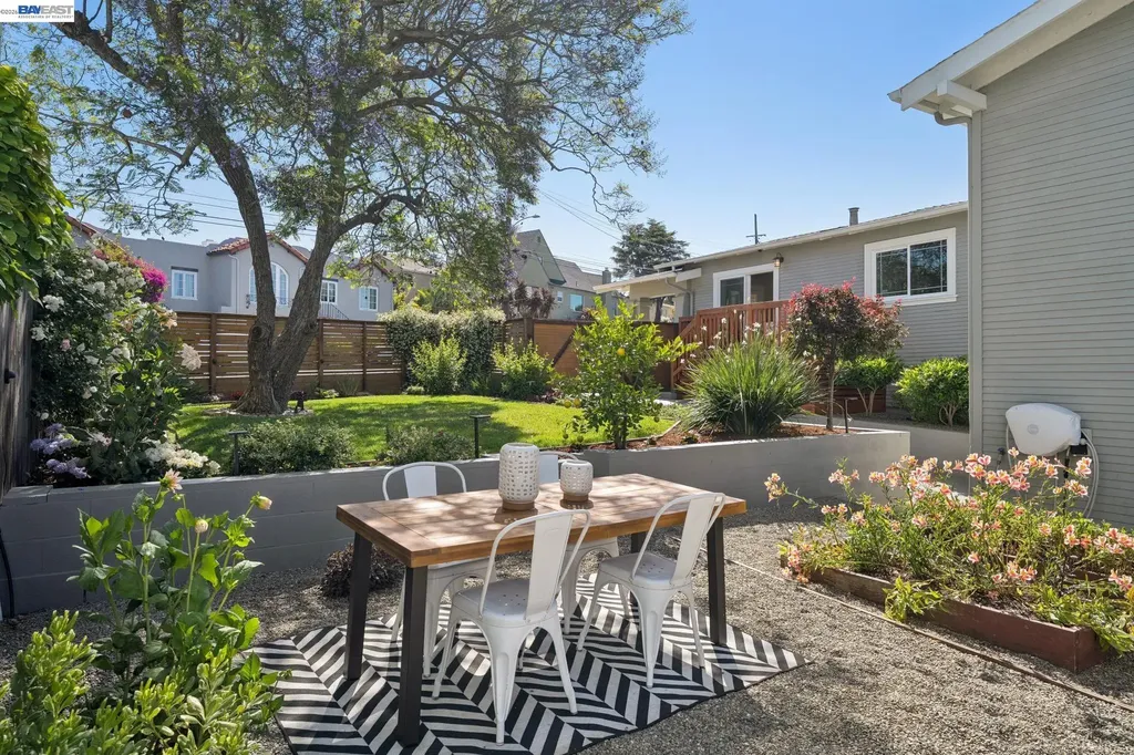 5161 Trask Street Oakland CA 94601