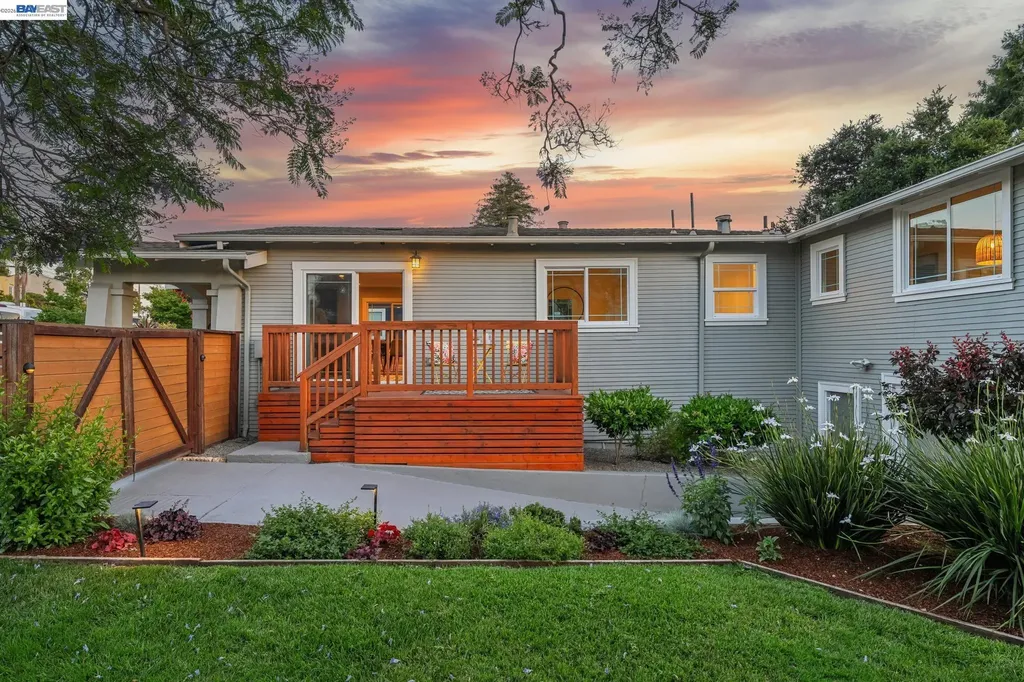 5161 Trask Street Oakland CA 94601