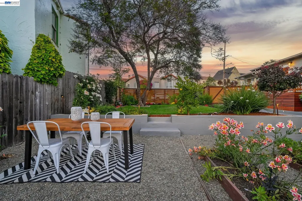 5161 Trask Street Oakland CA 94601