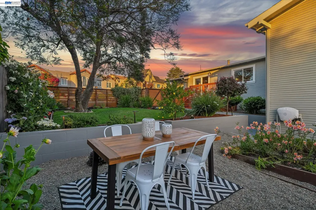 5161 Trask Street Oakland CA 94601