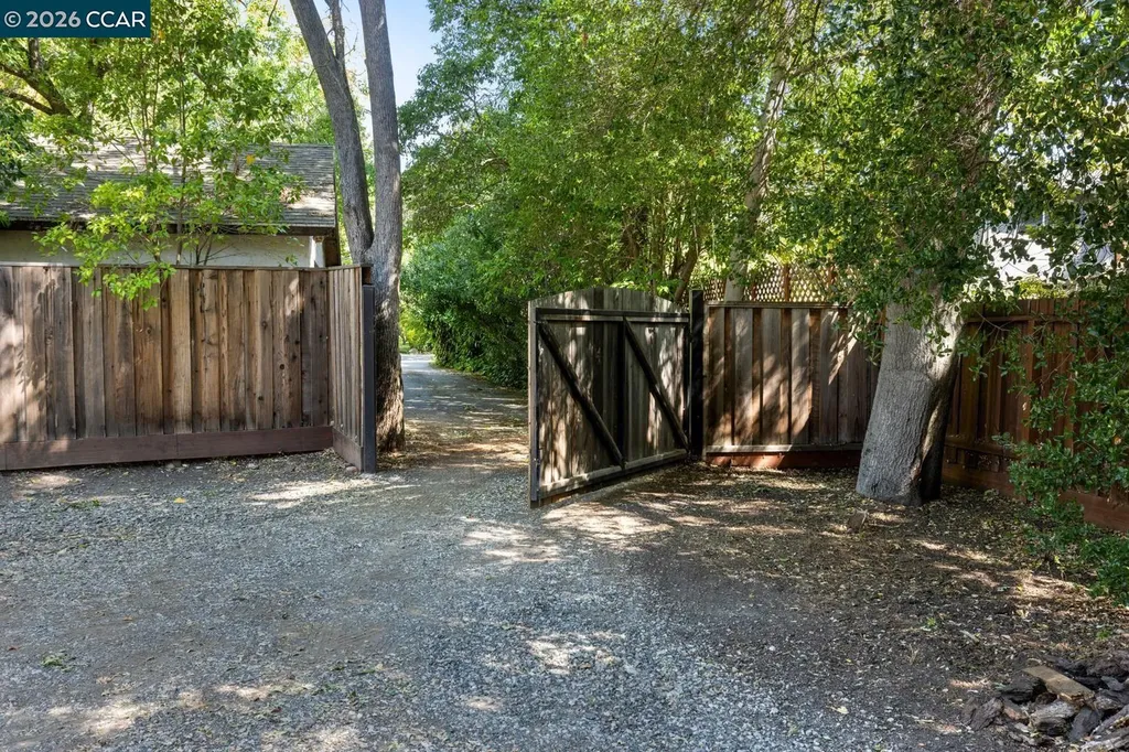 139 Richard Lane Walnut Creek CA 94595