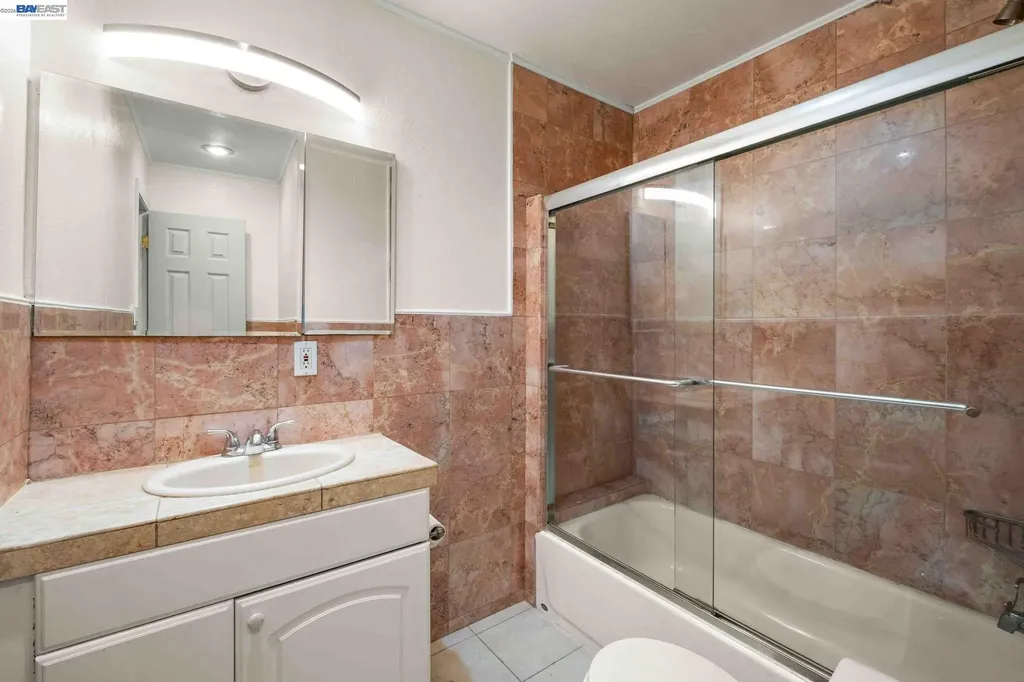 8591 Beverly Lane Dublin CA 94568