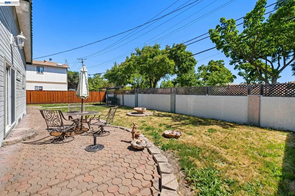 8591 Beverly Lane Dublin CA 94568