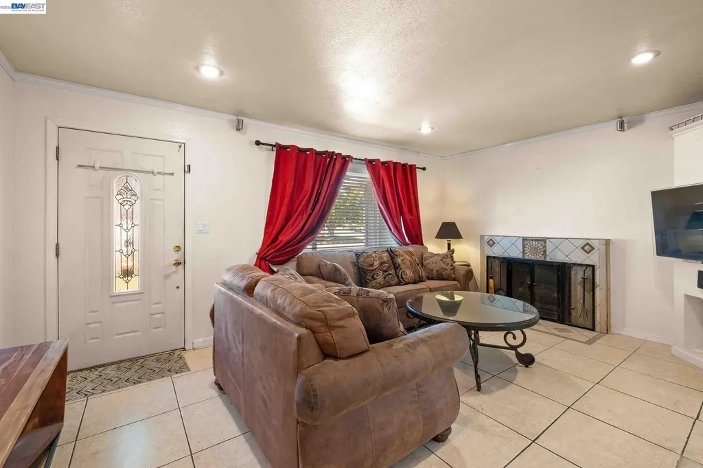 8591 Beverly Lane Dublin CA 94568