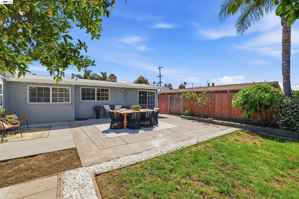 27767 Coronado Way Hayward CA 94545