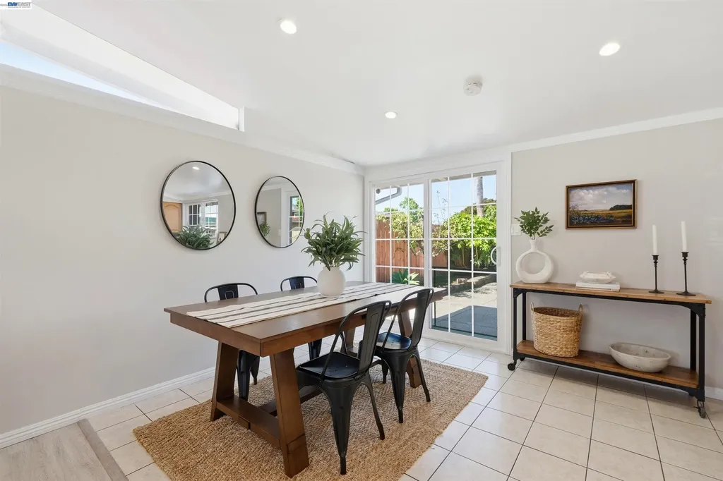 27767 Coronado Way Hayward CA 94545