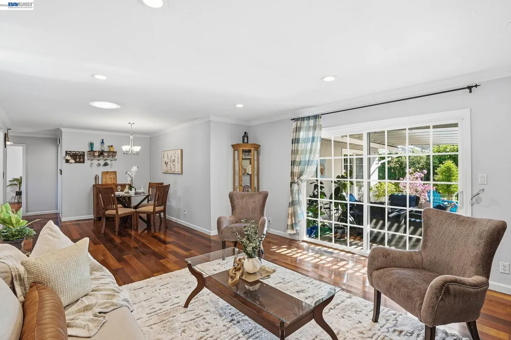 5633 San Antonio Street Pleasanton CA 94566