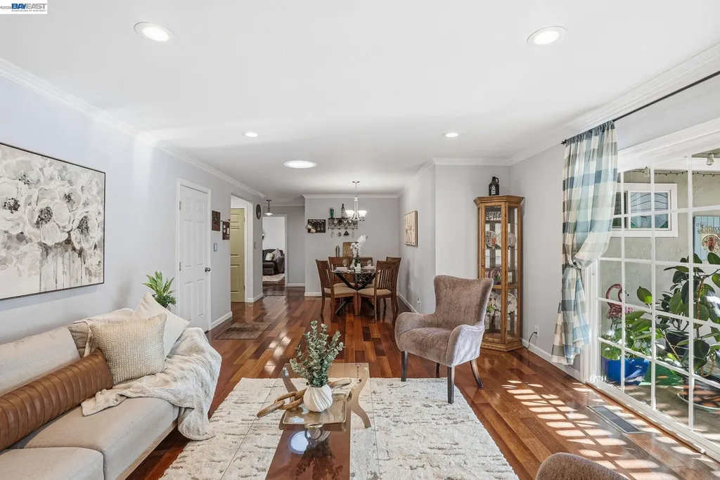 5633 San Antonio Street Pleasanton CA 94566