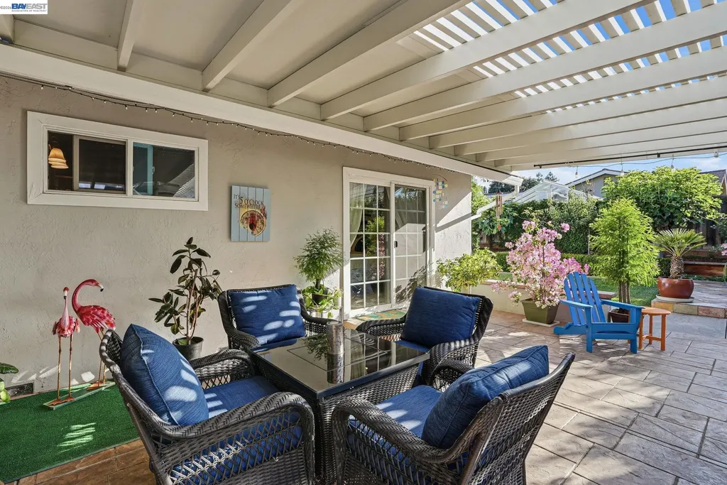 5633 San Antonio Street Pleasanton CA 94566