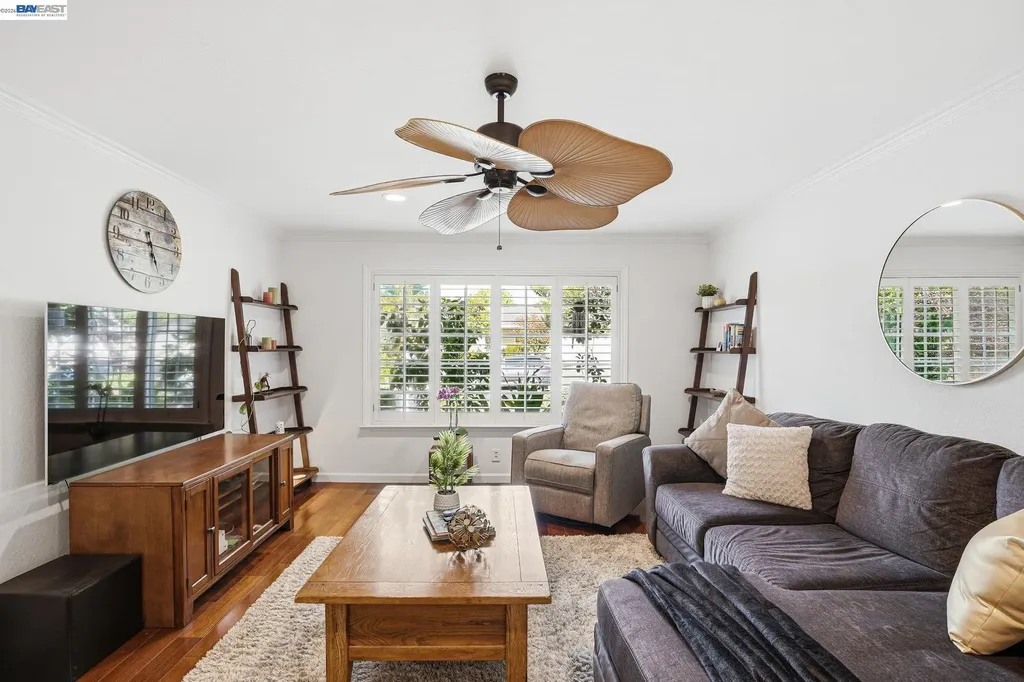 5633 San Antonio Street Pleasanton CA 94566