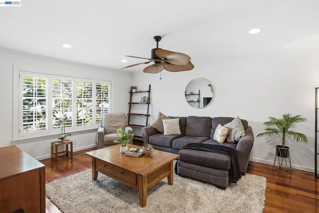 5633 San Antonio Street Pleasanton CA 94566