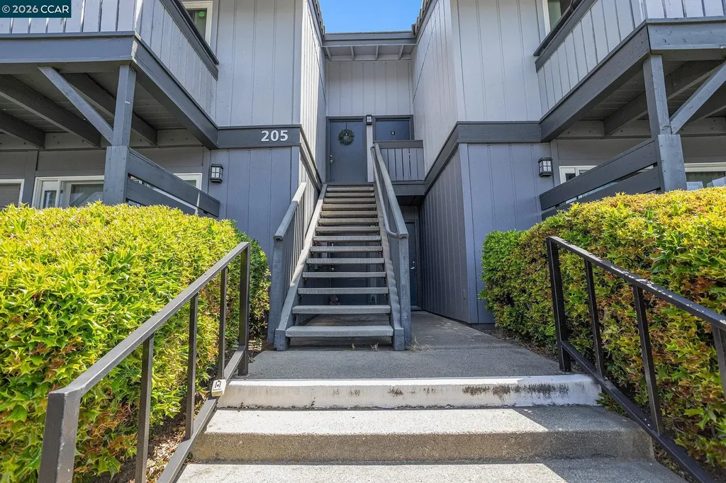 205 Masters Court Walnut Creek CA 94598