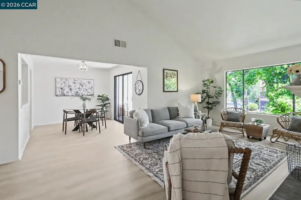 378 Camelback Road Pleasant Hill CA 94523