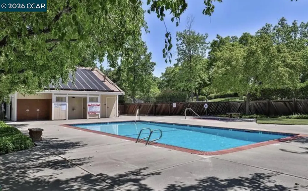 378 Camelback Road Pleasant Hill CA 94523