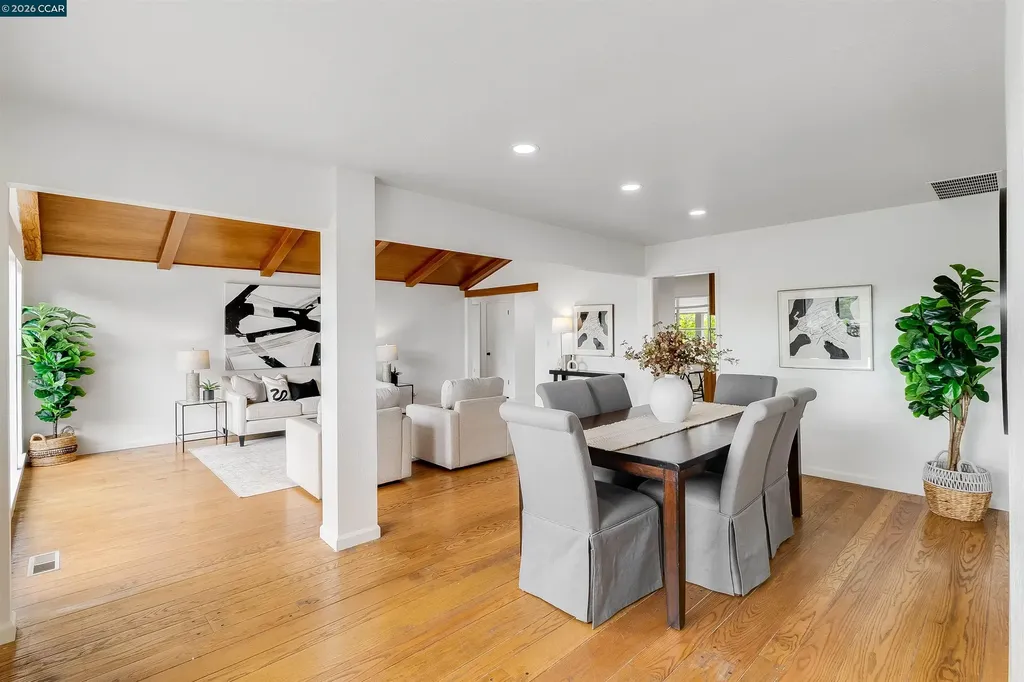 61 Sullivan Drive Moraga CA 94556