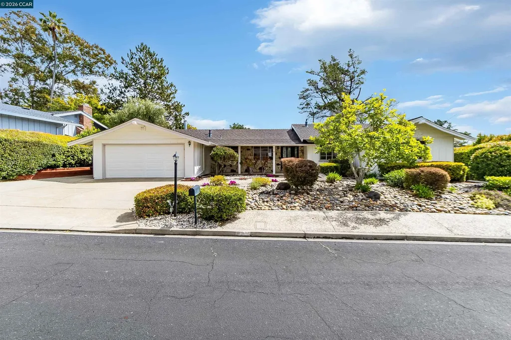 61 Sullivan Drive Moraga CA 94556