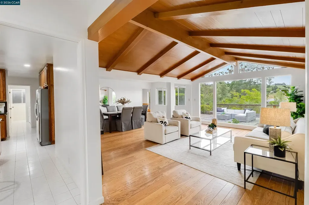 61 Sullivan Drive Moraga CA 94556