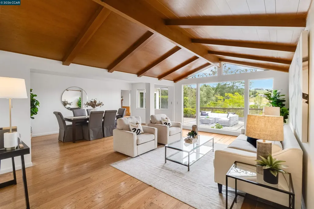 61 Sullivan Drive Moraga CA 94556