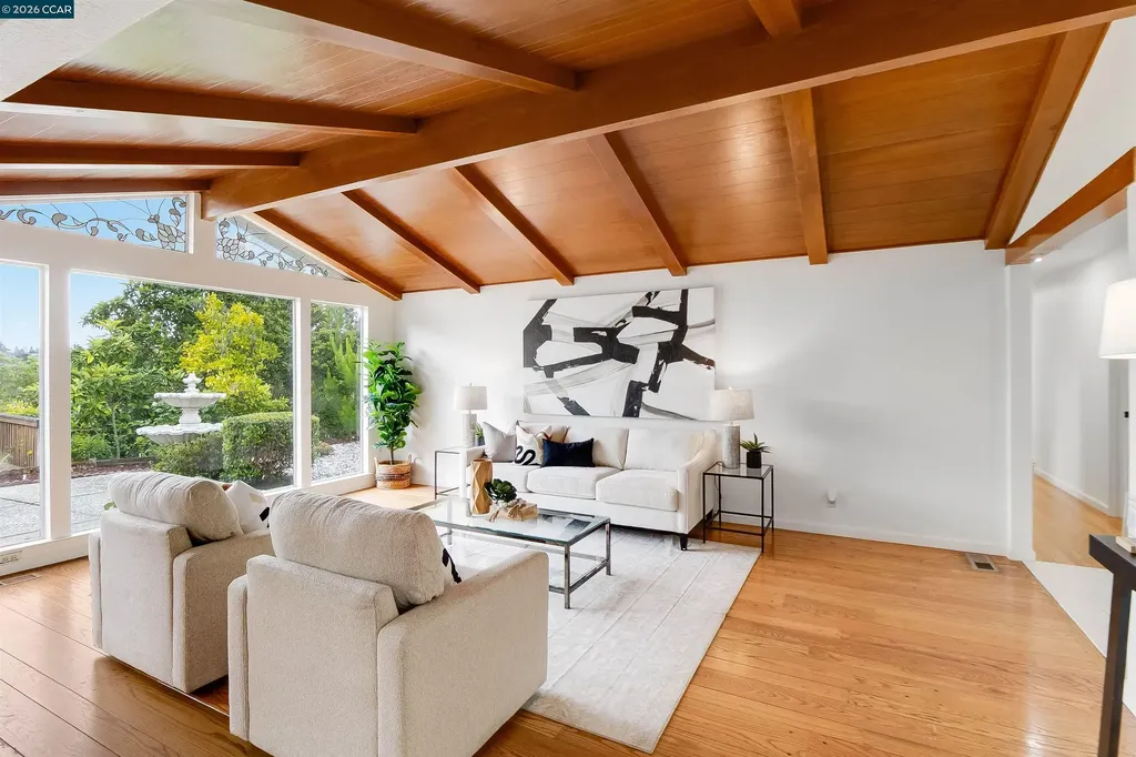 61 Sullivan Drive Moraga CA 94556