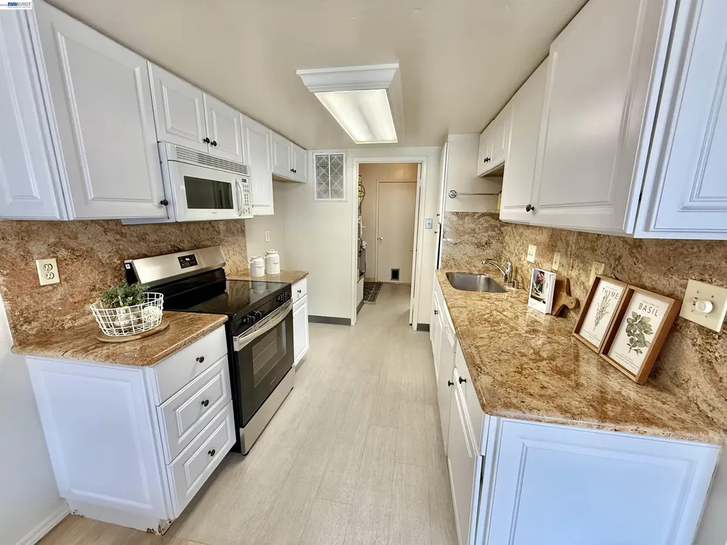 755 Pine Street Livermore CA 94551