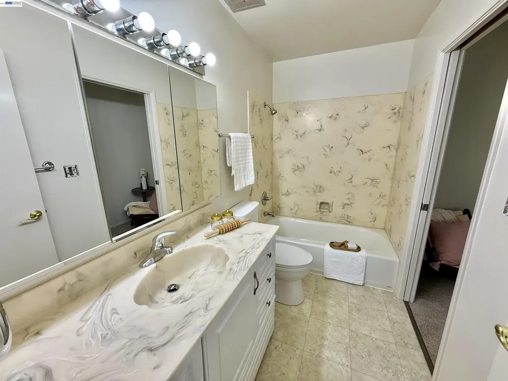 755 Pine Street Livermore CA 94551