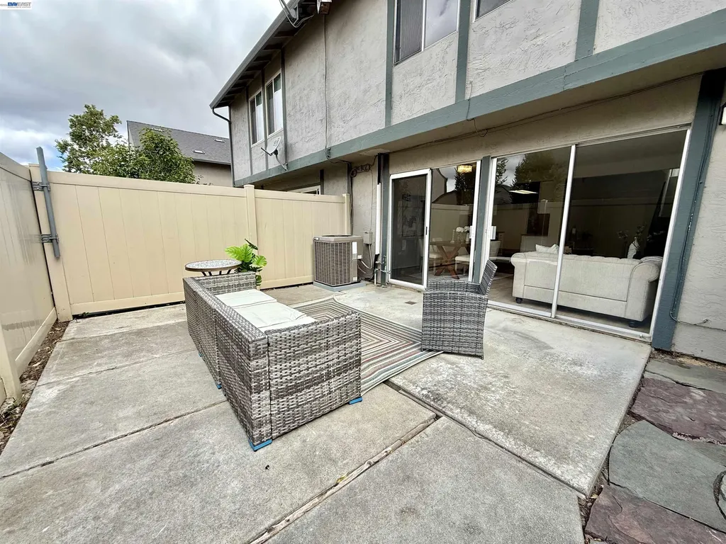 755 Pine Street Livermore CA 94551