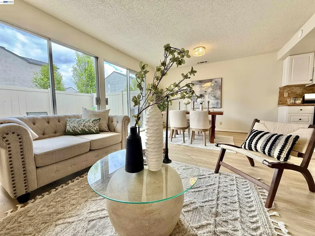 755 Pine Street Livermore CA 94551