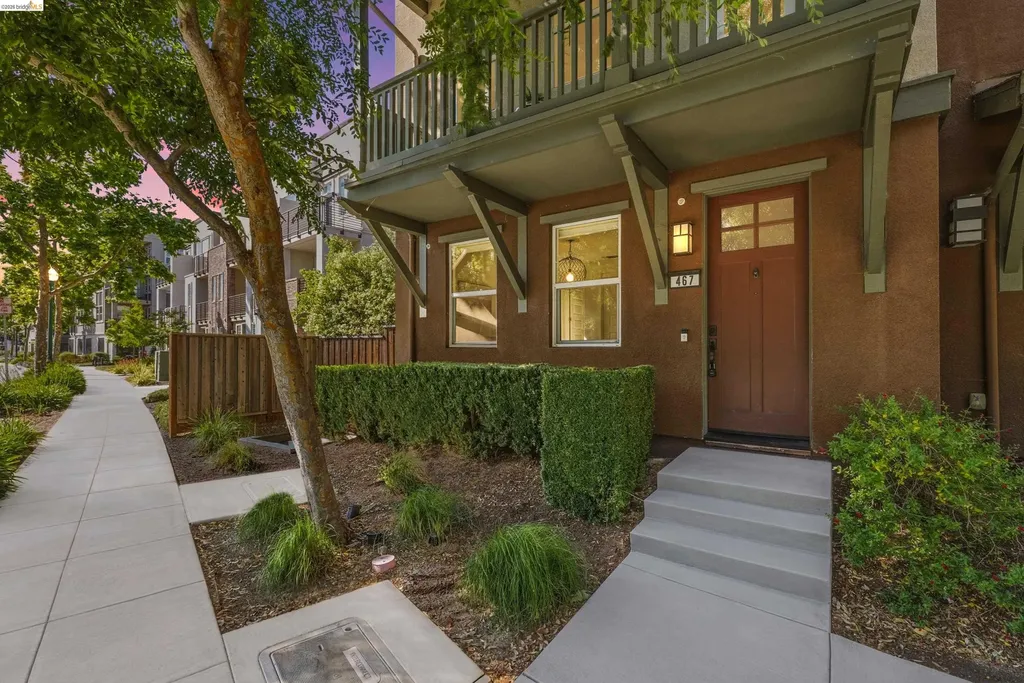 467 Mitchell Avenue Alameda CA 94501
