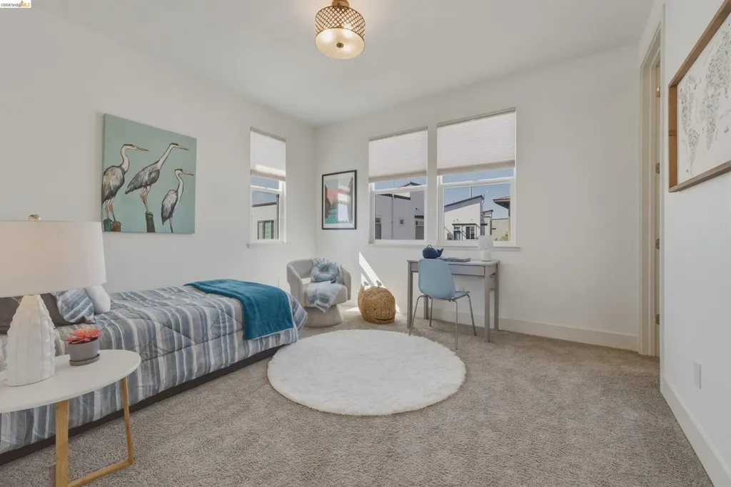 467 Mitchell Avenue Alameda CA 94501