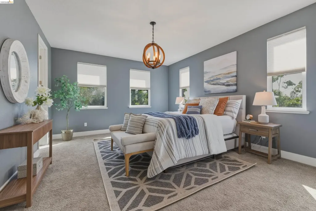 467 Mitchell Avenue Alameda CA 94501