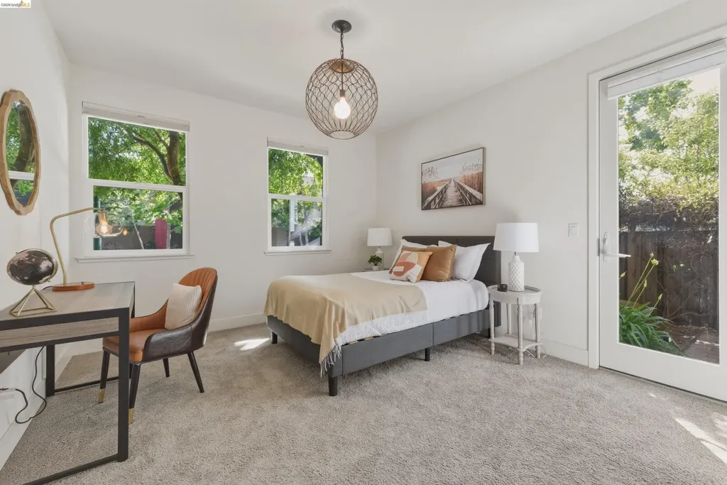 467 Mitchell Avenue Alameda CA 94501